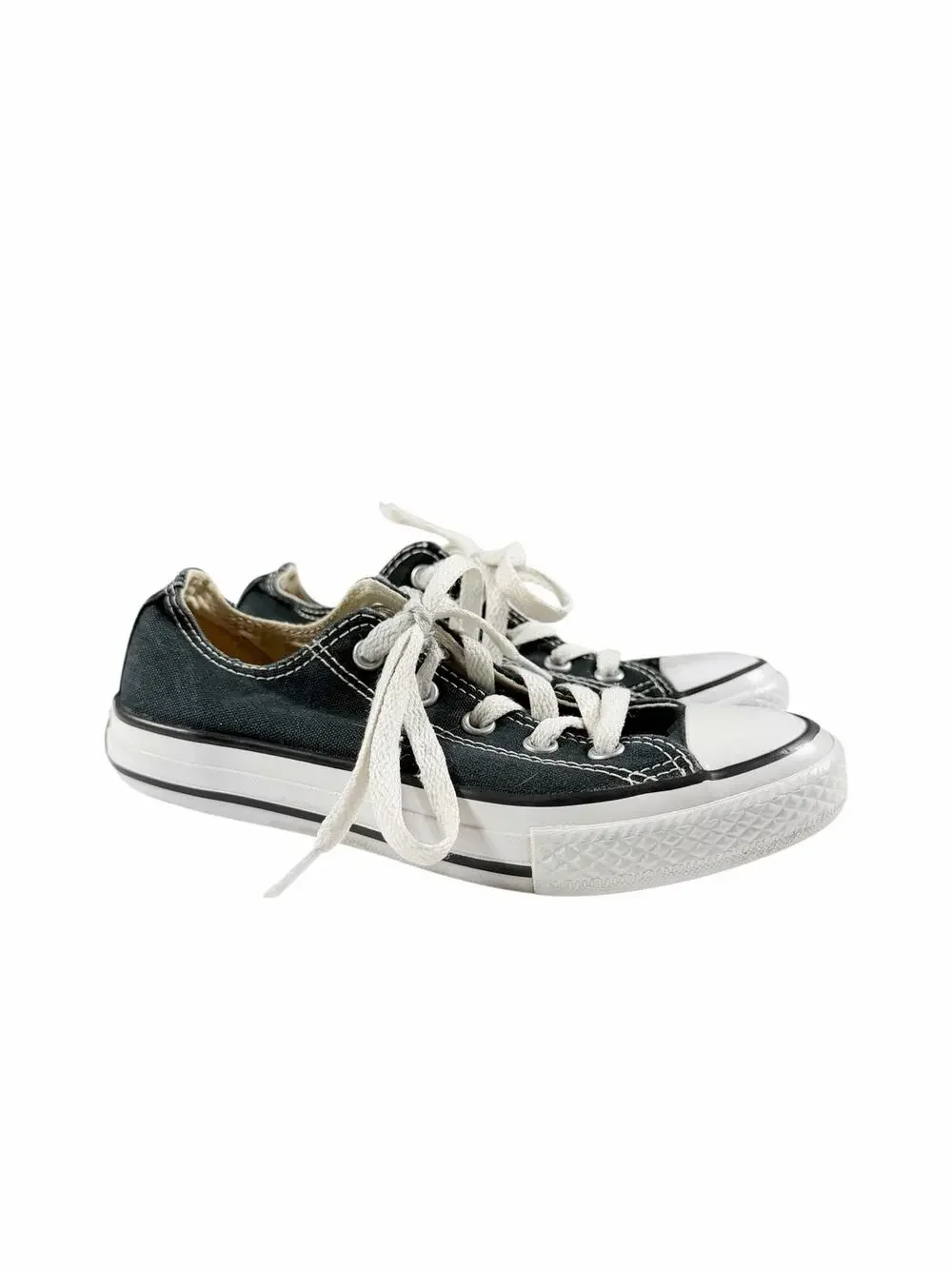Converse Chuck Taylor All Star Low Top Black Canvas Sneakers Youth Size 1